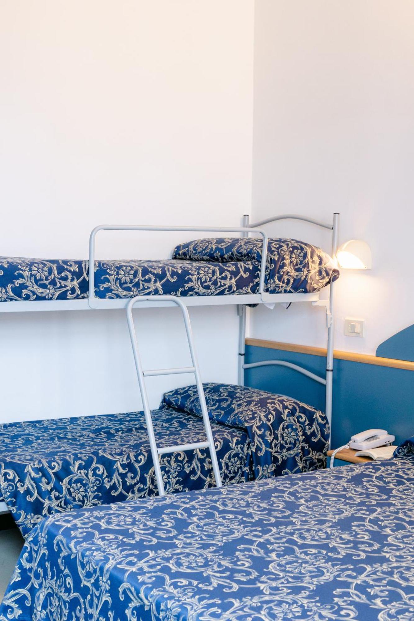Hotel Golf Cattolica Exterior photo